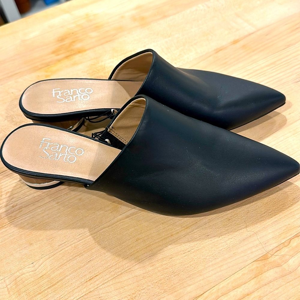 Franco Sarto Mule, size 7 1/2, black with heel detail, never worn